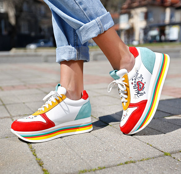 Sneakers