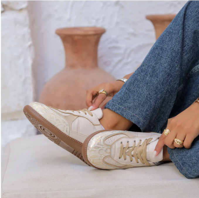 WildVibe Sneakers - Beige